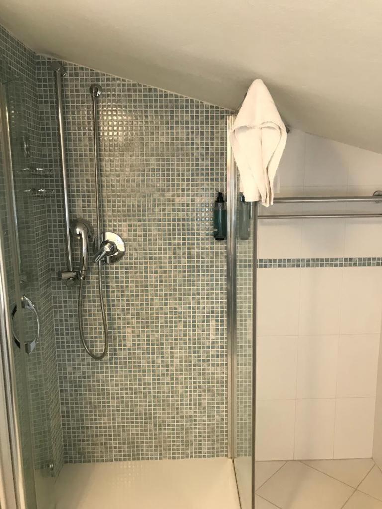 Hotel Elite Cattolica Buitenkant foto