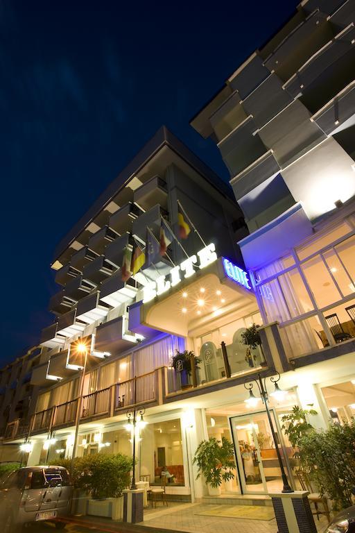 Hotel Elite Cattolica Buitenkant foto